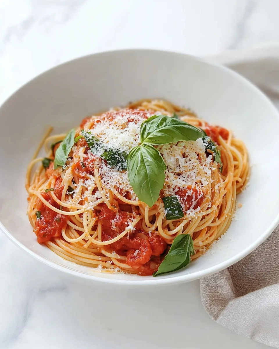 Delicious Spaghetti Pomodoro food shot